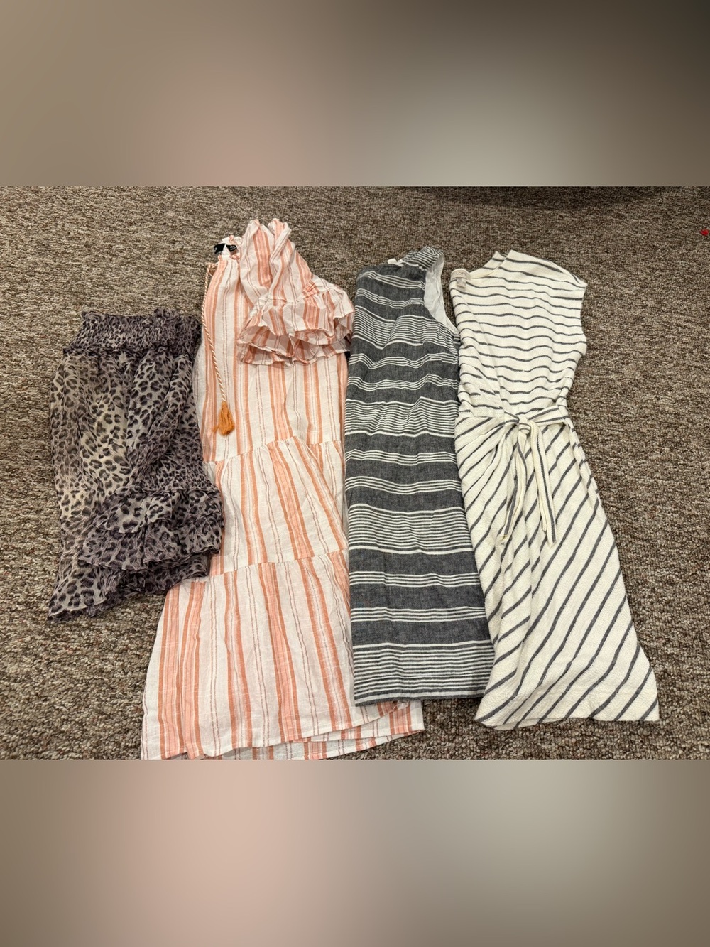 Women’s size small clothing bundle